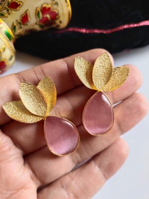 Baroque Mother of Pearl Brass Earrings 010