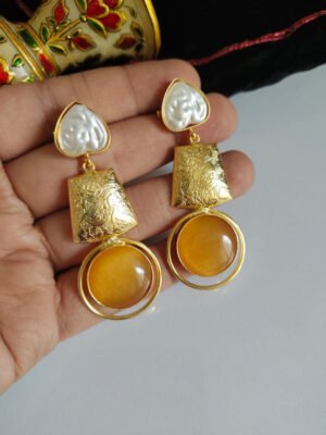 Baroque Mother of Pearl Brass Earrings 022