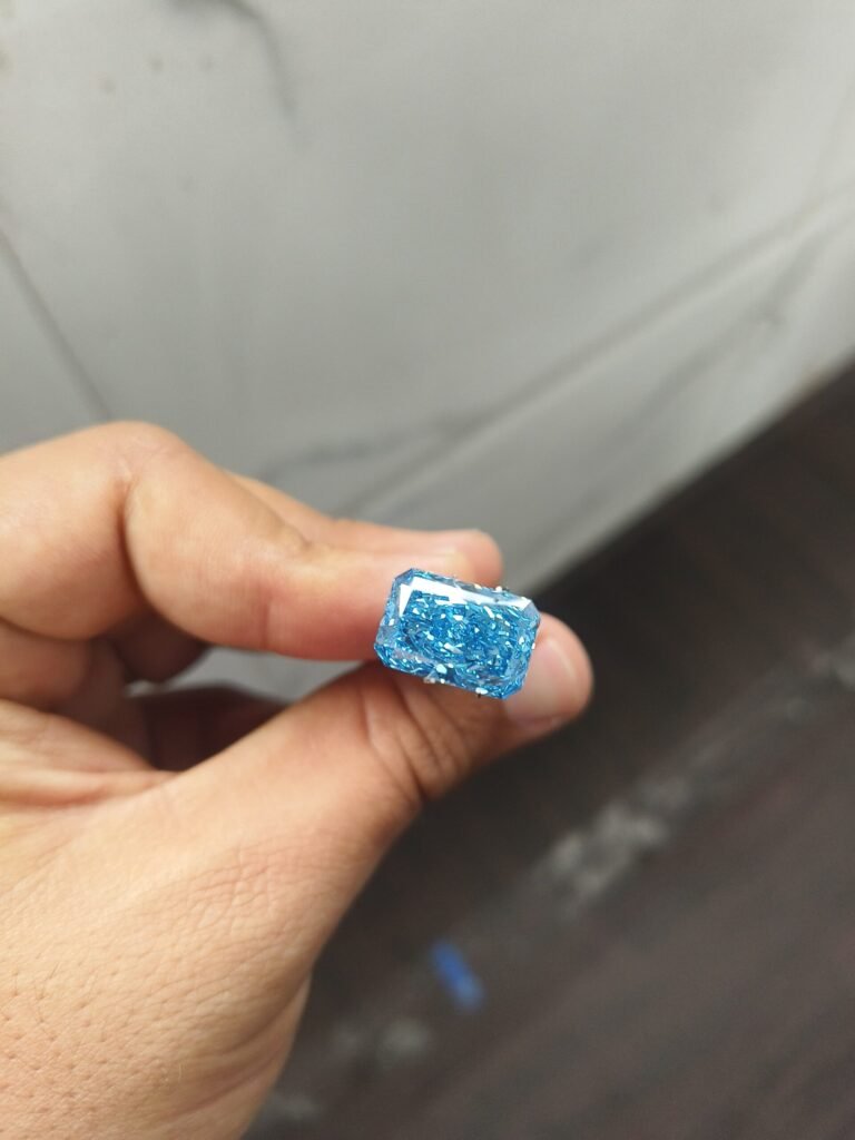 Radiant 8.05ct Fancy Vivid Blue VS1 IGI Certified