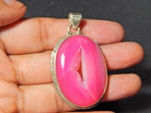 925 Sterling Silver Light pink Druzy Quartz Pendant Necklace, Free Black Spinel Beaded Chain In 925 Sterling Silver P0069-GS