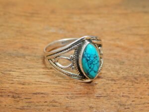 Turquoise Ring, Sterling Silver Ring for Women, Statement Ring with Stone, Gemstone Boho Ring, Bohemian Jewelry, Natural Turquoise Ring R0321-GS
