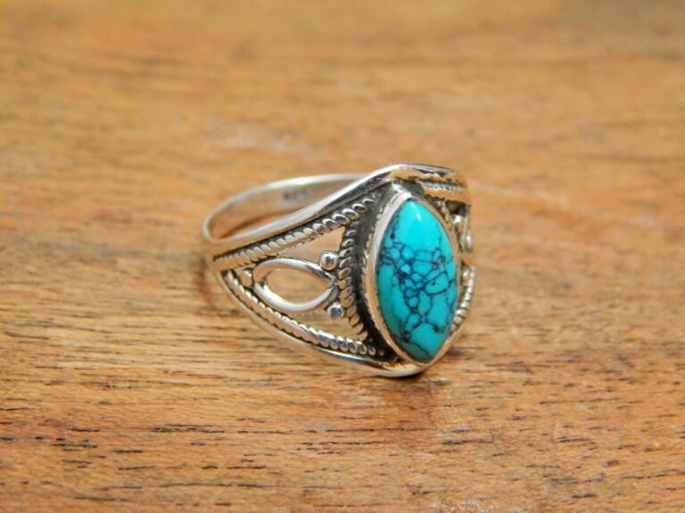 Turquoise Ring, Sterling Silver Ring for Women, Statement Ring with Stone, Gemstone Boho Ring, Bohemian Jewelry, Natural Turquoise Ring R0321-GS