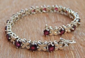 Natural Garnet Pure 925 Solid Silver Exclusive Round Shape Red Color Natural GARNET ARTISAN DESIGNER Bracelet Amazing Women's BR0165-GS