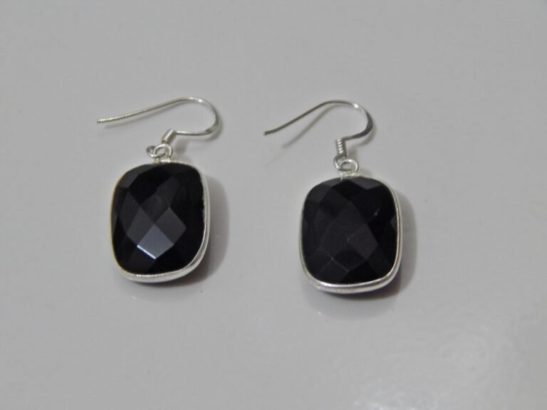 Black Onyx Earring in 925 Sterling Silver, Gemstone Jewelry, Dangle Gemstone Earring, Black earring, Onyx Jewelry, Black Dandle Earring E0439-GS
