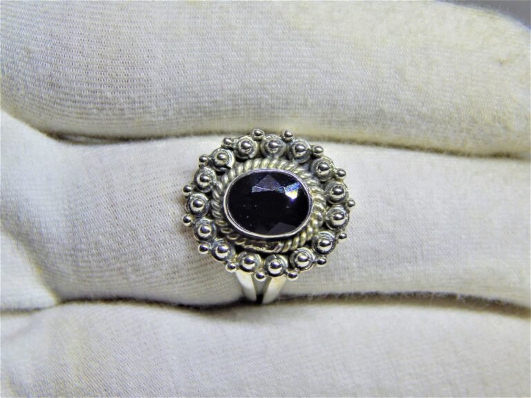 Natural Sapphire Ring Handmade Silver Ring, 925 Sterling Silver Ring, Designer Oval Sapphire Ring, Anniversary Ring, Promise Ring, Gemstone R0038-GS