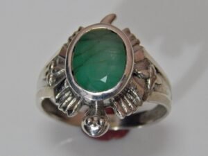Natural Emerald Ring, 925 Sterling silver Ring, Handmade Ring, Round Gemstone Ring, Statement Ring, Anniversary Ring, Gift For Her R0209-GS
