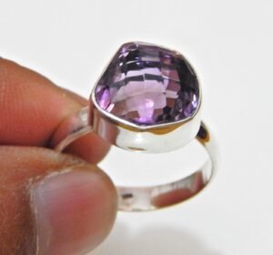 Natural Amethyst Ring 925 Sterling Silver Ring, Vintage Ring, Handmade Ring , Women Ring, gift Item, Silver jewelry Ring, Cut stone Ring R0253-GS