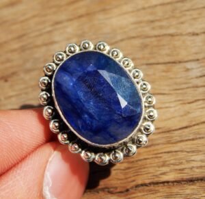 Natural Blue Sapphire Vintage Ring in 925 Sterling Silver, Sapphire Gemstone Ring, Silver Gemstone Jewelry R0205-GS