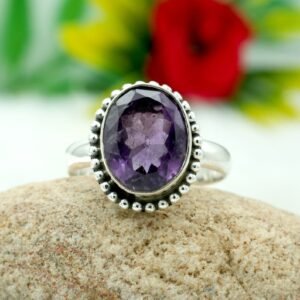 Natural Amethyst Vintage Ring in 925 Sterling Silver Gemstone Amethyst Silver Jewelry Ring R0216-GS