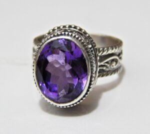 AAA+ Quality Oval cut Genuine Amethyst Ring, 925 Silver Ring, Amethyst jewelry, unisex Ring handmade ring gift for her R0316-GS