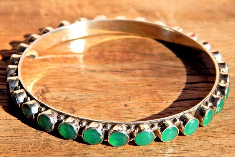 Natural Green onyx Gemstone Bangle, Silver jewelry,925 Sterling Silver Bangle, Gift, Handmade Bangle, Green onyx Gemstone Bangle-Size 2-5 B0034-GS