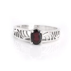 Natural Garnet Rings 925 Sterling Silver Ring Jewelry ring With gemstone Garnet Faceted Gift For Her Wedding Ring Unisex Ring R0195-GS