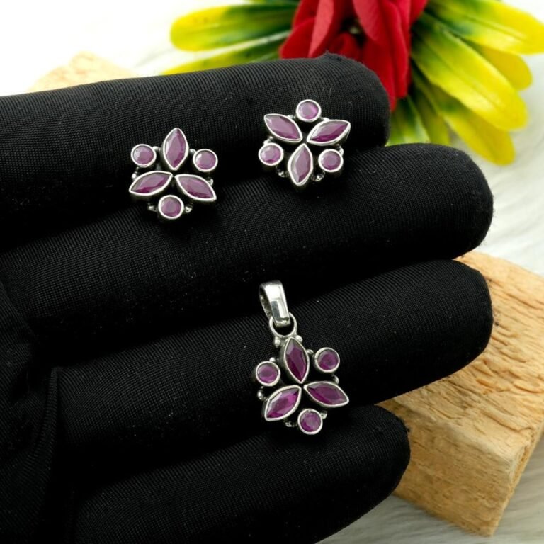 Natural Ruby Floral Earring & Pendant Set 925 Sterling Silver Gemstone Studs Earring And Pendant Silver Jewelry, Anniversary Gift NS0032-GS