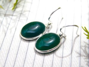 Natural green onyx earring in 925 sterling silver, bezel earring , green onyx Wedding Thing 925 silver earring handmade earring E0072-GS